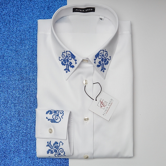 White shirt with blue embroidery GRANDEUR 9